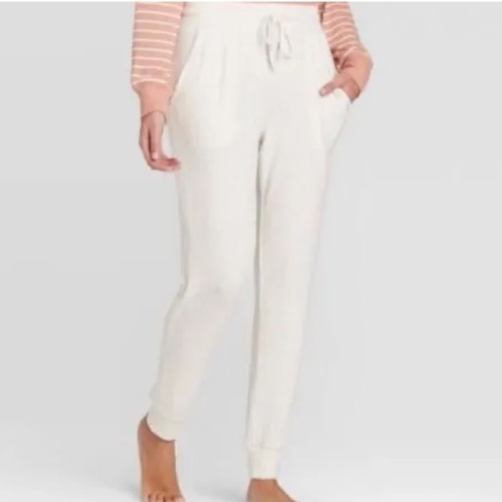 Stars Above XXL off-white velour joggers